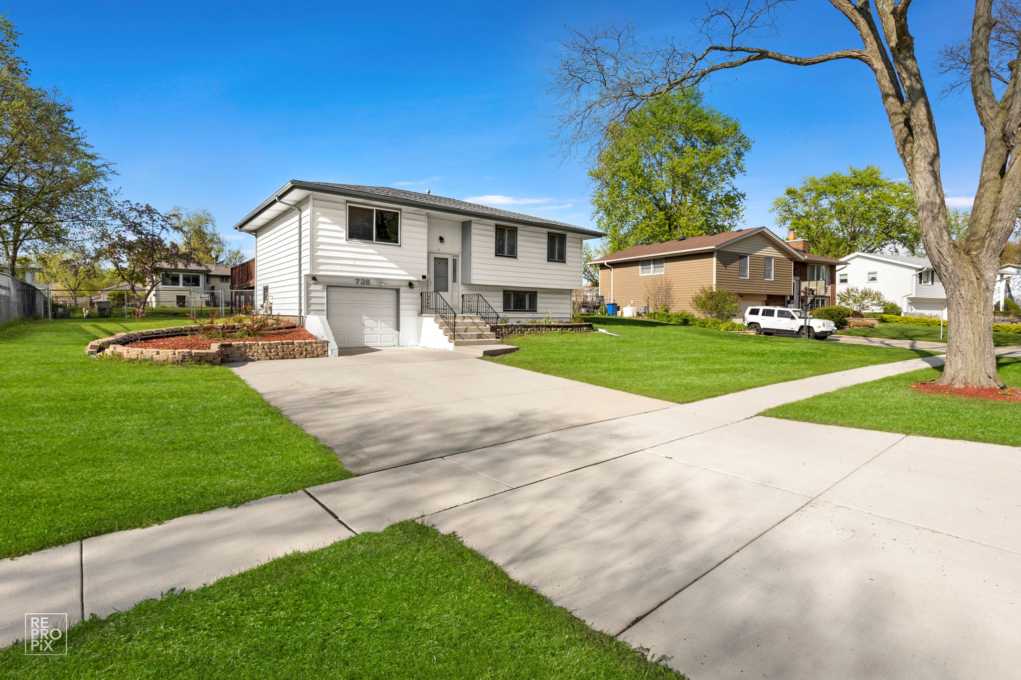 728 Boxwood Dr, Schaumburg, IL 60193_001