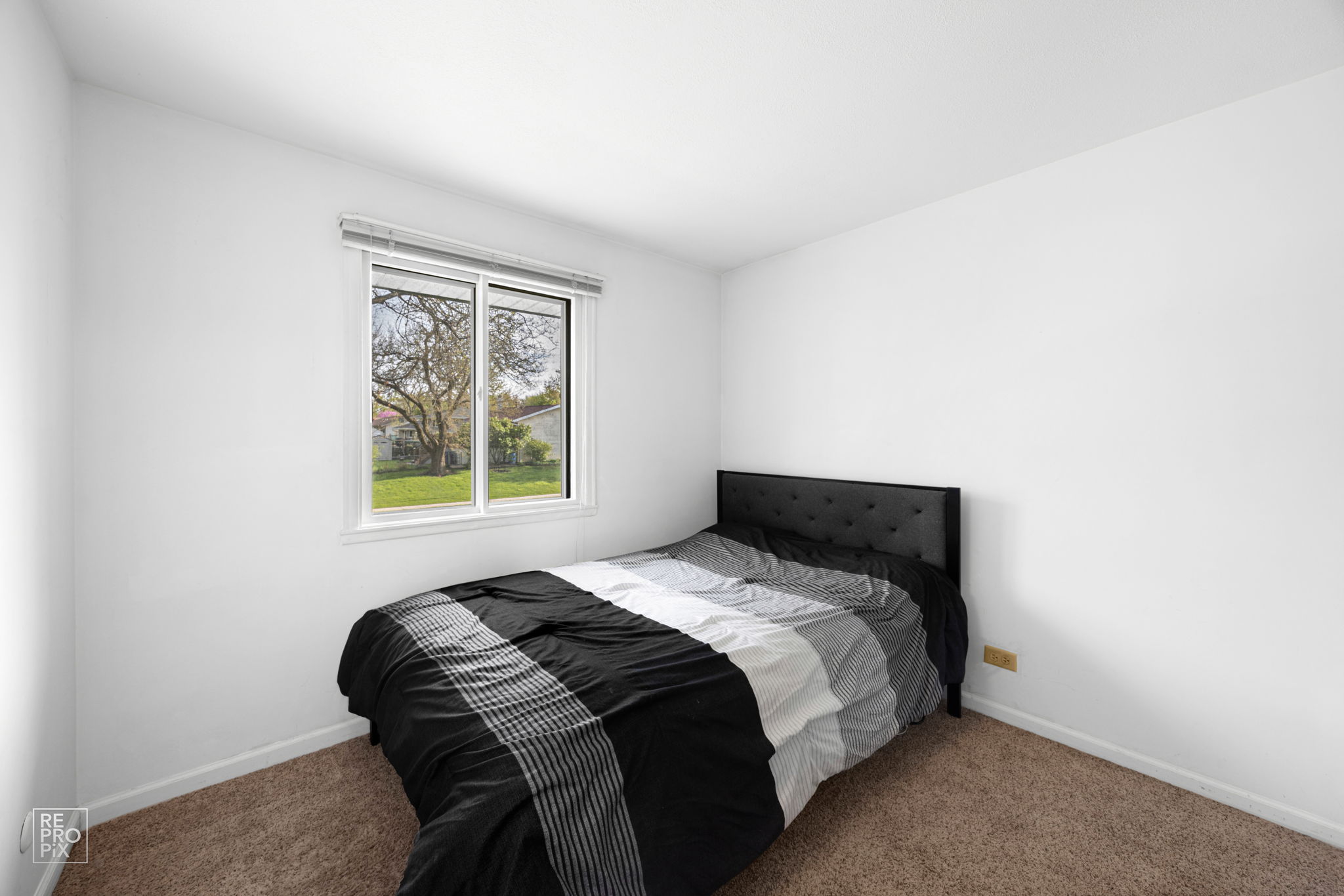728 Boxwood Dr, Schaumburg, IL 60193_009