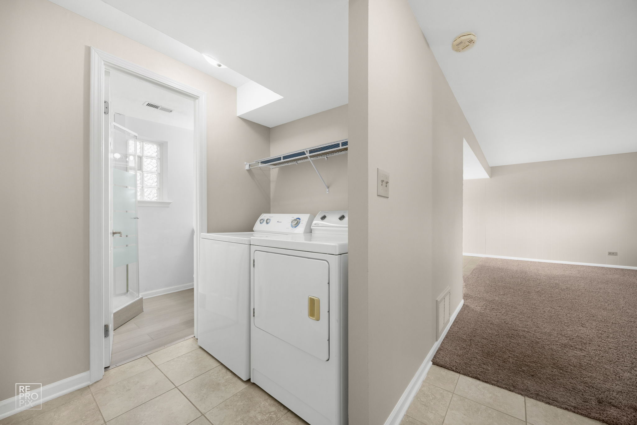728 Boxwood Dr, Schaumburg, IL 60193_011