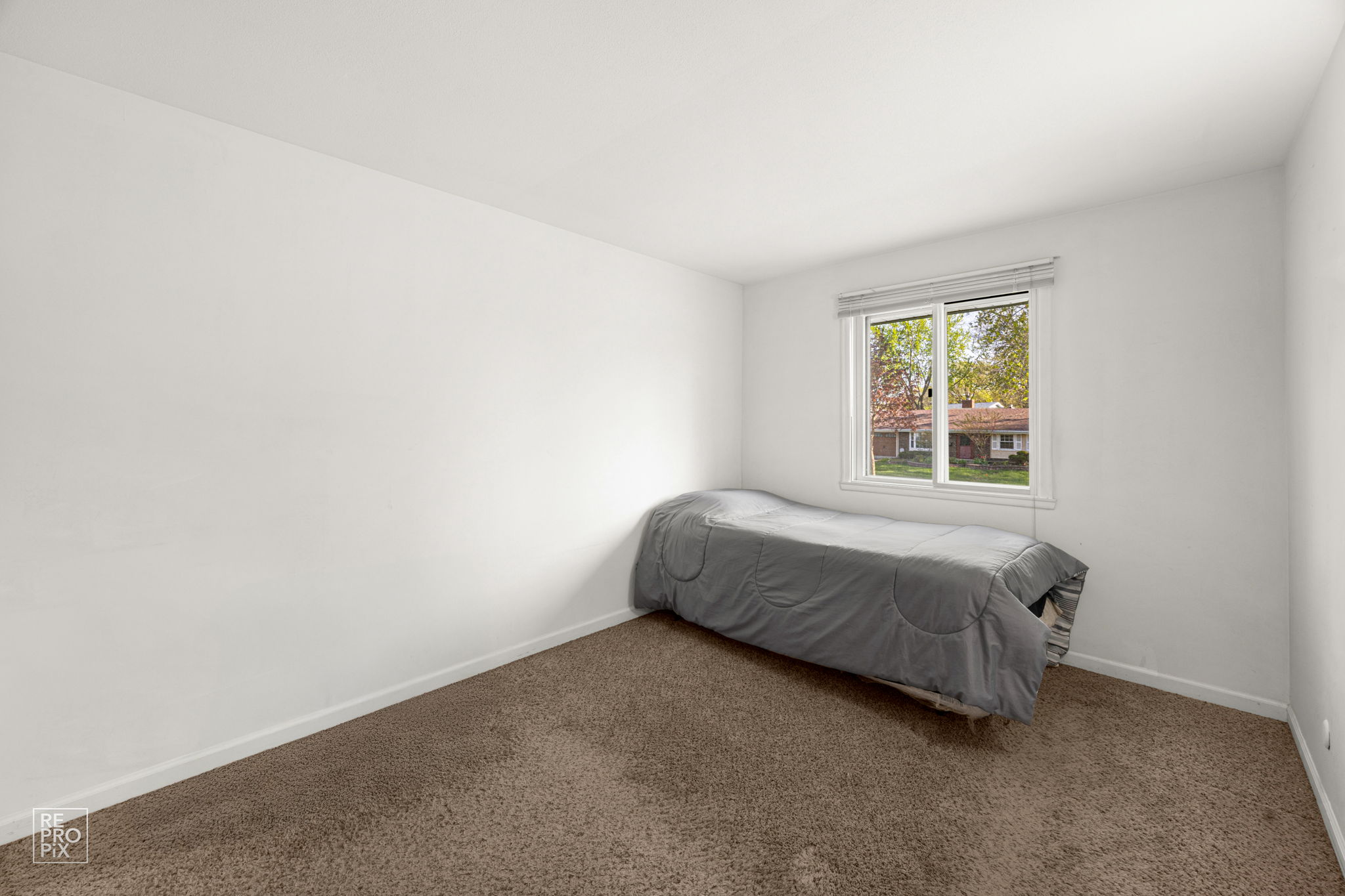 728 Boxwood Dr, Schaumburg, IL 60193_016