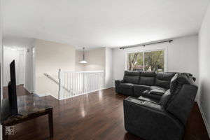 728 Boxwood Dr, Schaumburg, IL 60193_003