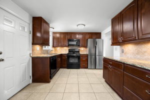 728 Boxwood Dr, Schaumburg, IL 60193_004
