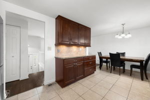 728 Boxwood Dr, Schaumburg, IL 60193_005
