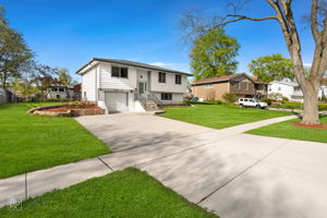 728 Boxwood Dr, Schaumburg, IL 60193_001