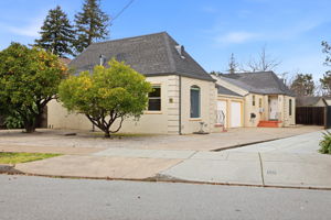 002_F8_728 Laurel Ave