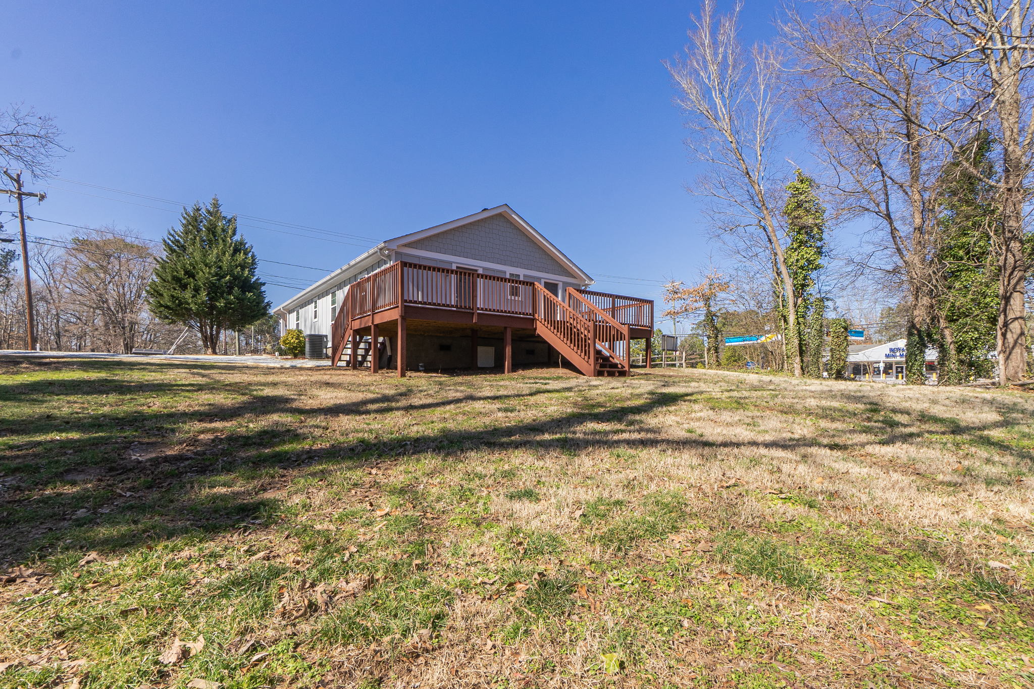 728 N Hardee St, Durham, NC 27703, USA Photo 39