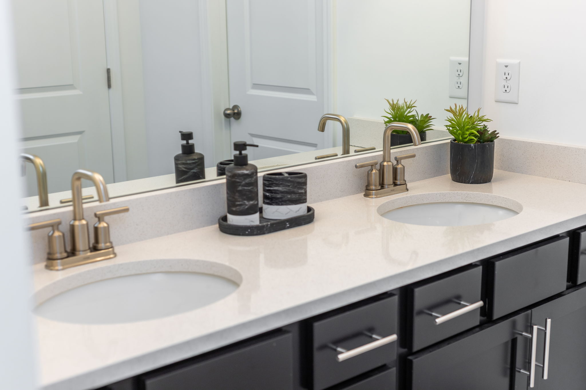 Master Bath w Dual Sinks.