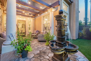  Photo 84