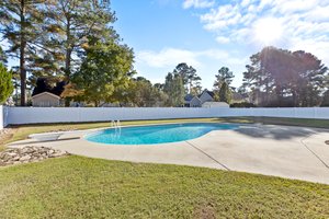 728 Stillwater Dr, Winterville, NC 28590, USA Photo 12