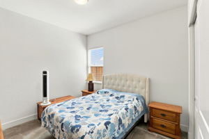023_F8_728 Temescal St
