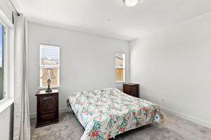 028_F8_728 Temescal St
