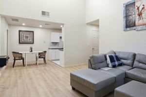 008_F8_7283 Florin Mall Dr unit 8