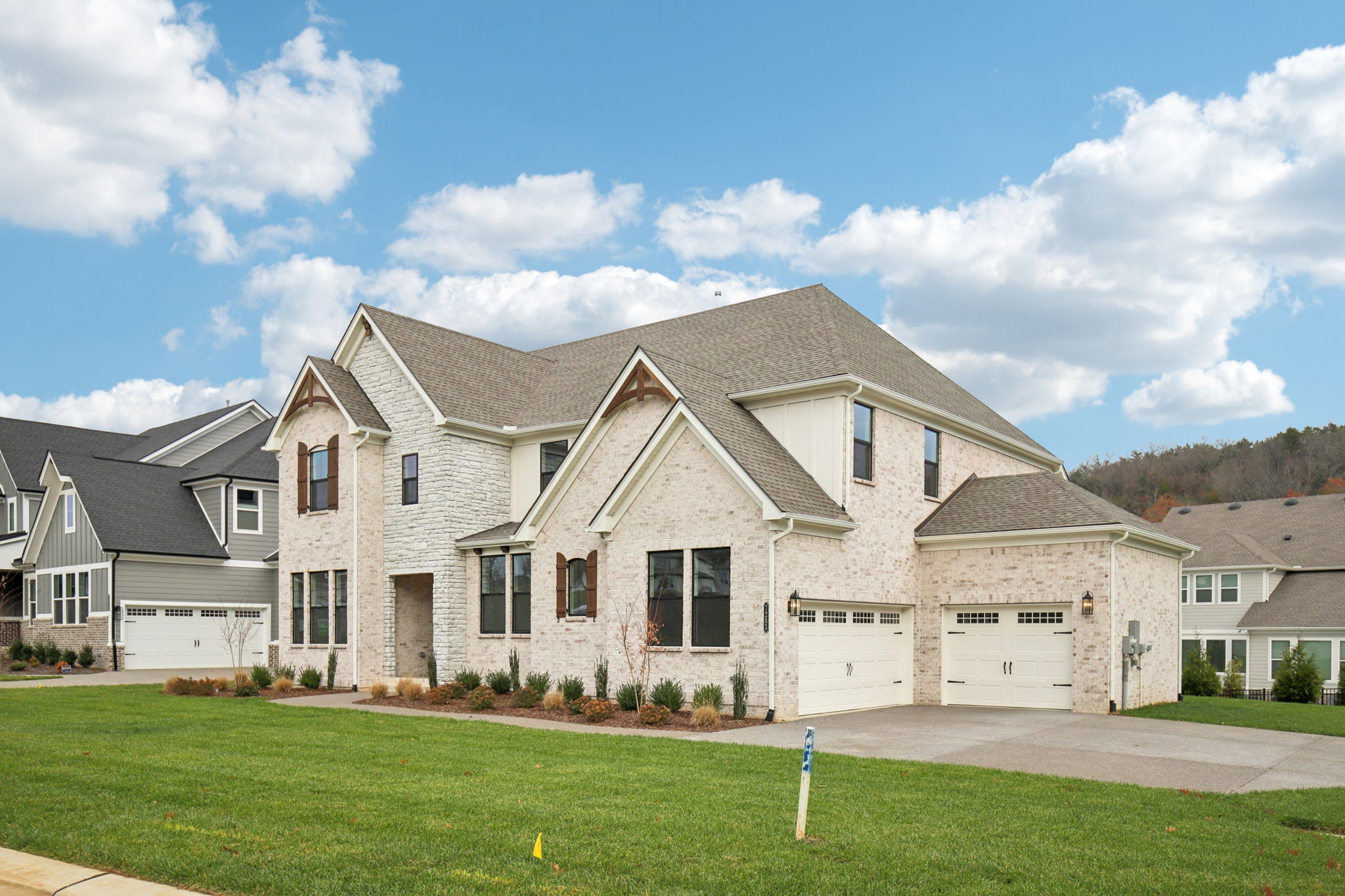 7283 MURREL DRIVE-S2211-003