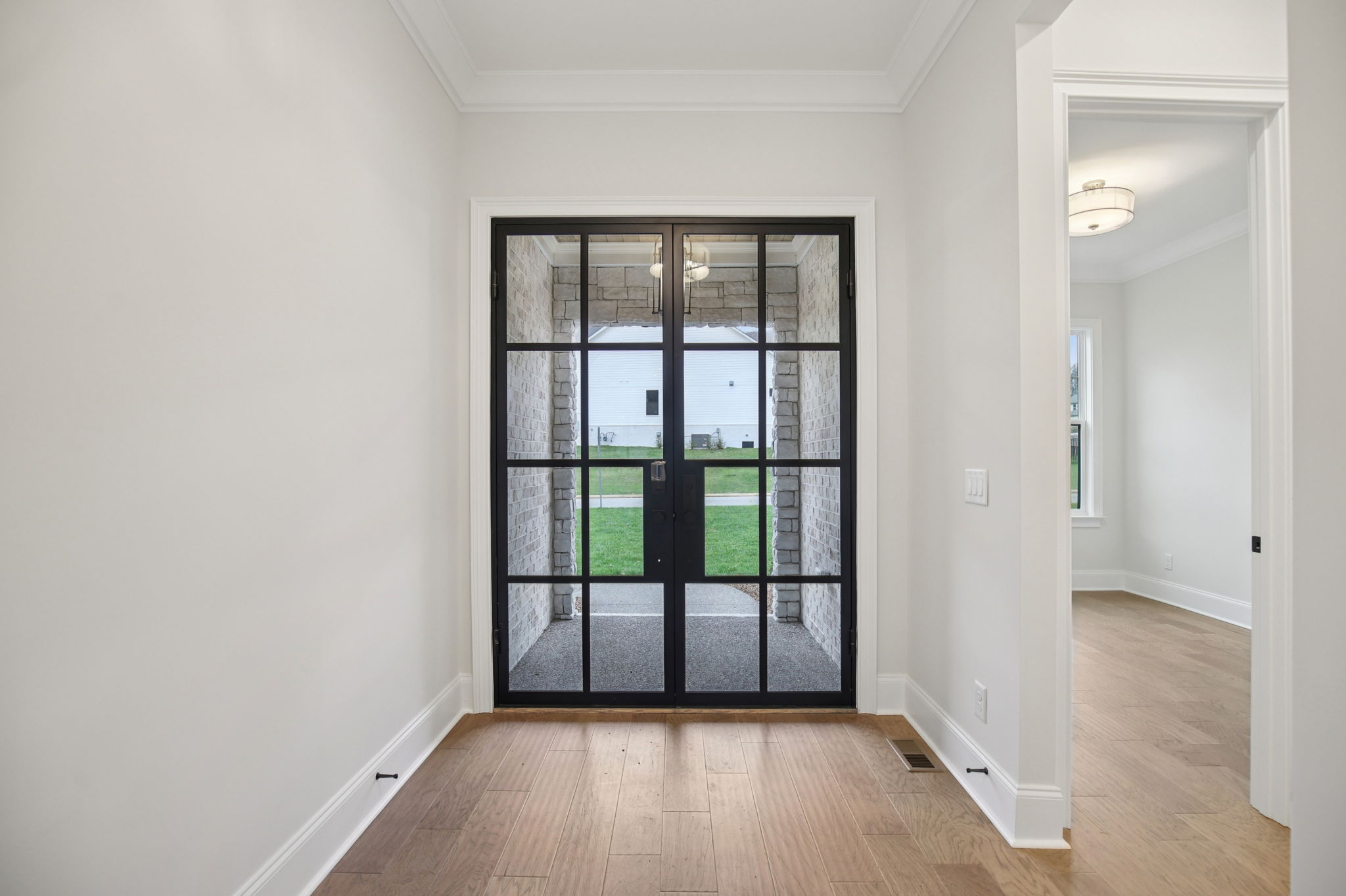 7283 MURREL DRIVE-S2211-011