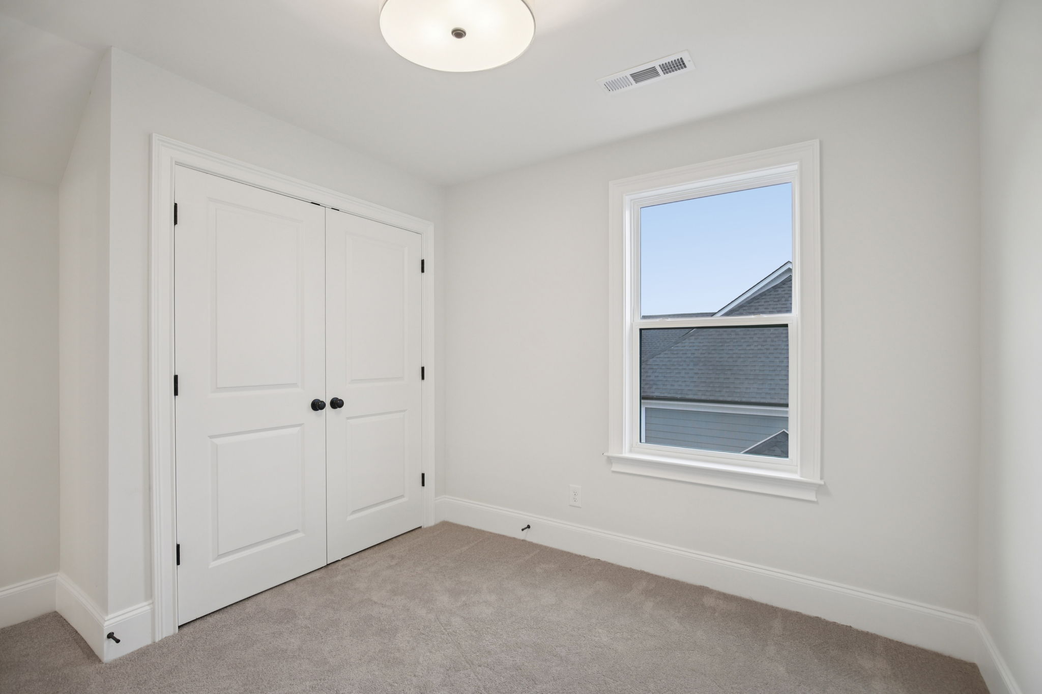 7283 MURREL DRIVE-S2211-084