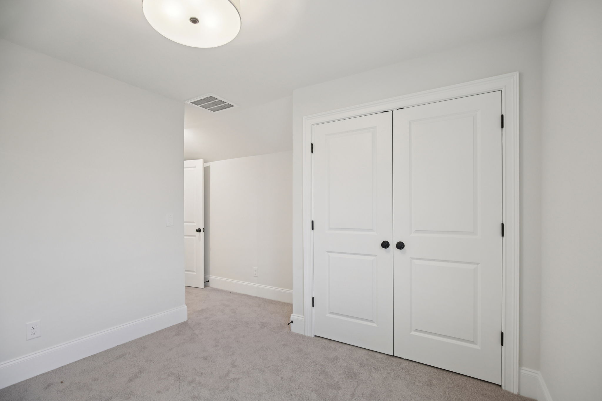 7283 MURREL DRIVE-S2211-085