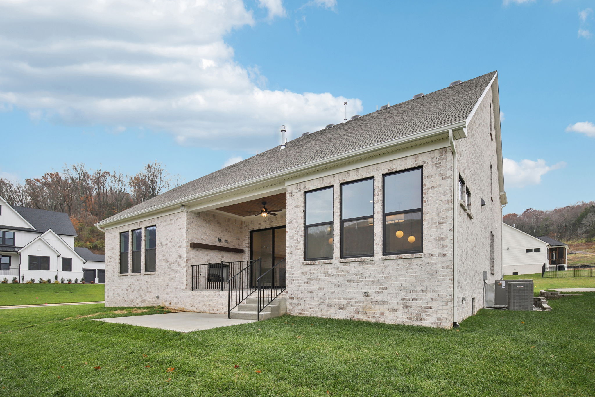 7283 MURREL DRIVE-S2211-090