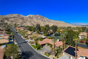 72830 Ambrosia St, Palm Desert, CA 92260, USA Photo 3