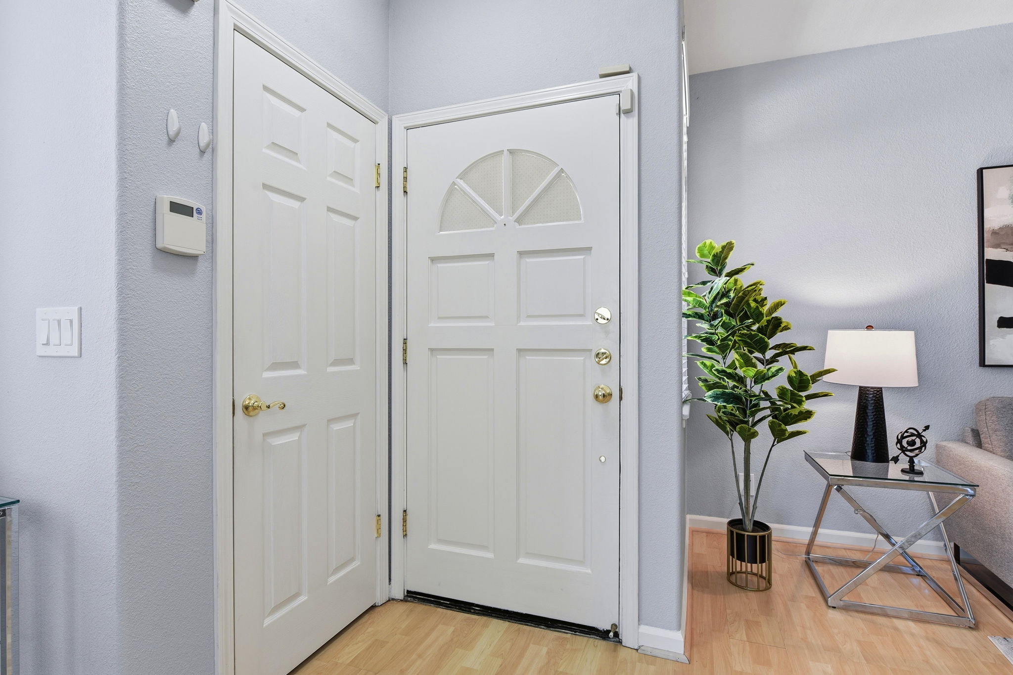 007_F8_7285 Ventana Drive
