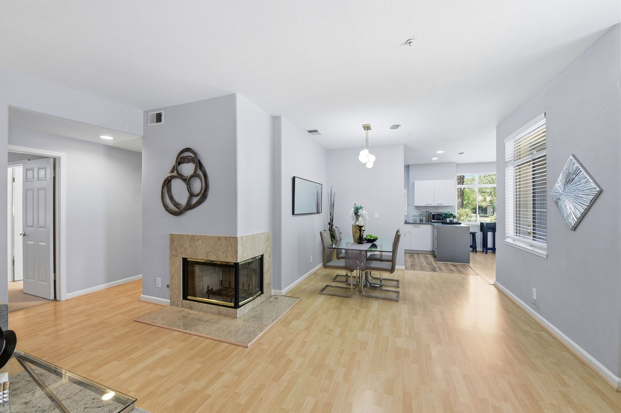010_F8_7285 Ventana Drive