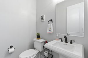  Photo 30
