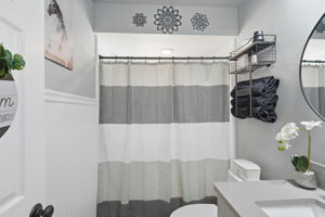  Photo 37