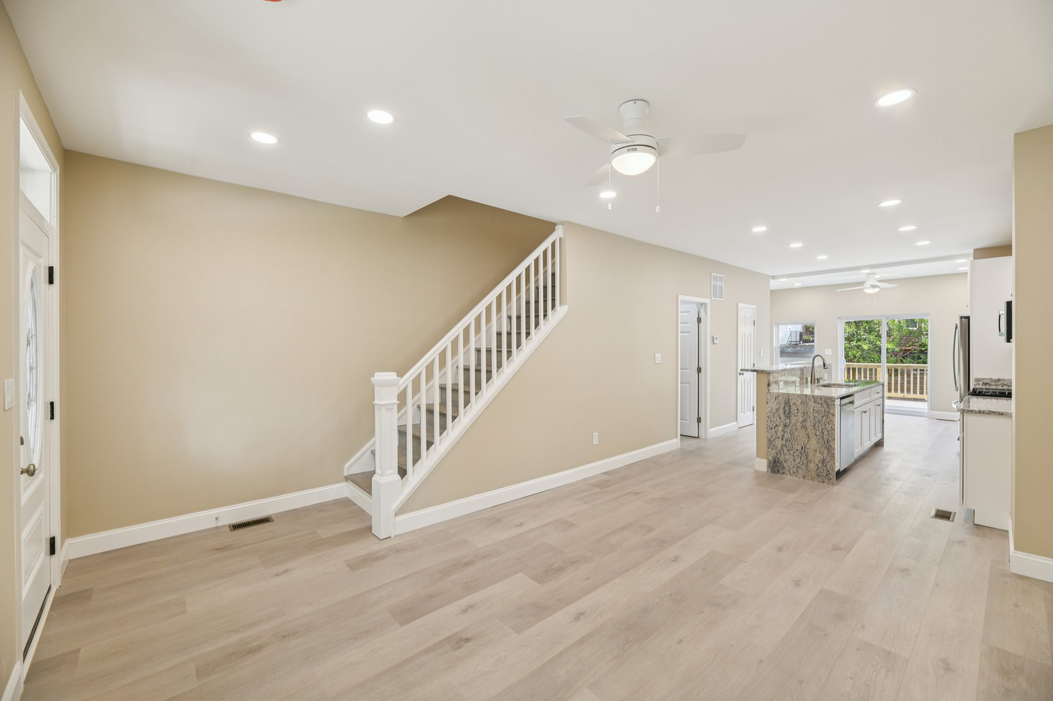 Madison St NW-S0808-006.jpg