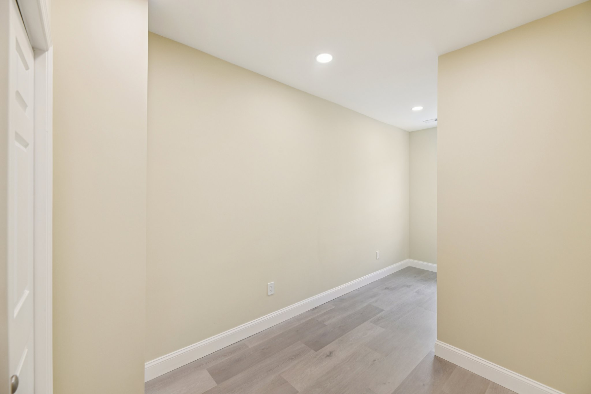 Madison St NW-S0808-026.jpg