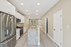 Madison St NW-S0808-010.jpg