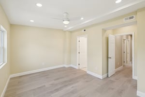 Madison St NW-S0808-020.jpg