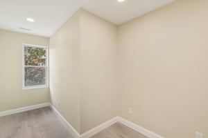 Madison St NW-S0808-028.jpg