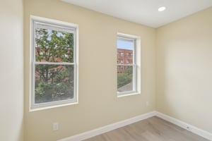 Madison St NW-S0808-030.jpg