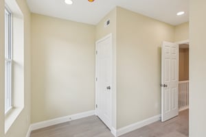 Madison St NW-S0808-031.jpg