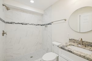 Madison St NW-S0808-039.jpg