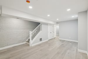 Madison St NW-S0808-043.jpg