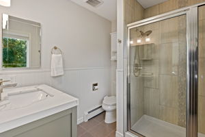 Photo 49