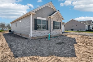 Woodhaven Dr-S1004-003.jpg