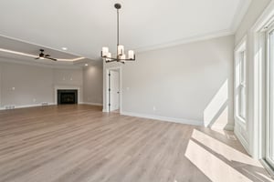 Woodhaven Dr-S1004-005.jpg