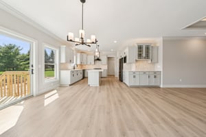 Woodhaven Dr-S1004-009.jpg