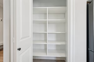 Woodhaven Dr-S1004-033.jpg