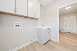 Woodhaven Dr-S1004-042.jpg