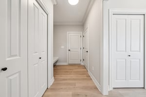 Woodhaven Dr-S1004-043.jpg