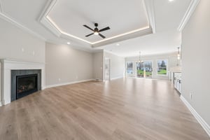 Woodhaven Dr-S1004-046.jpg