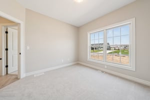 Woodhaven Dr-S1004-052.jpg