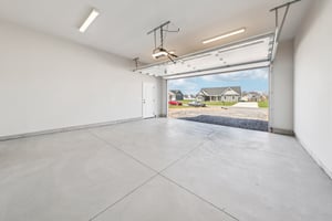 Woodhaven Dr-S1004-073.jpg