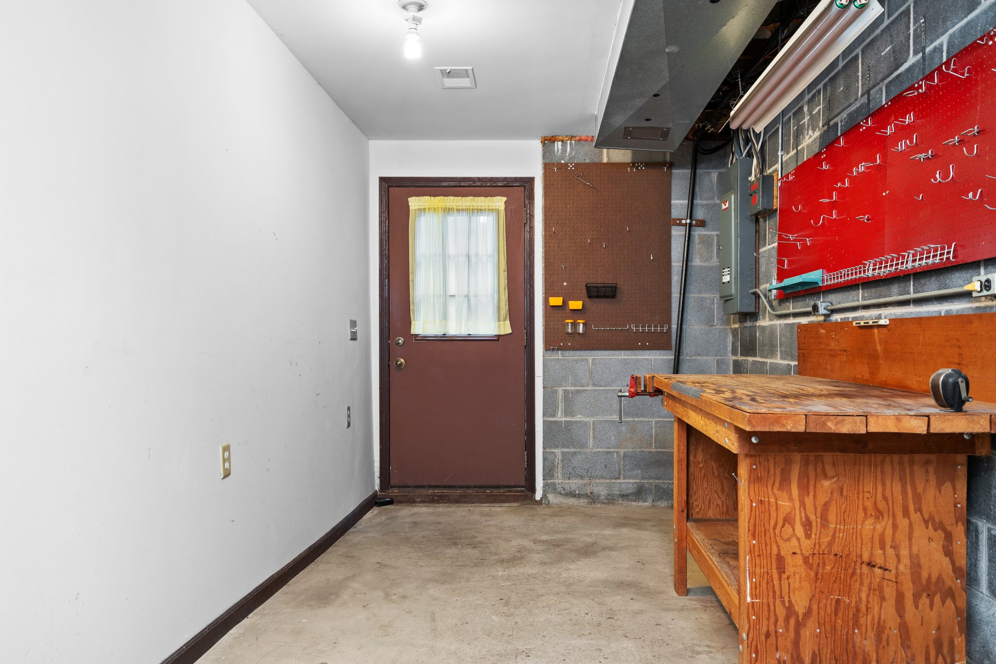  Photo 43