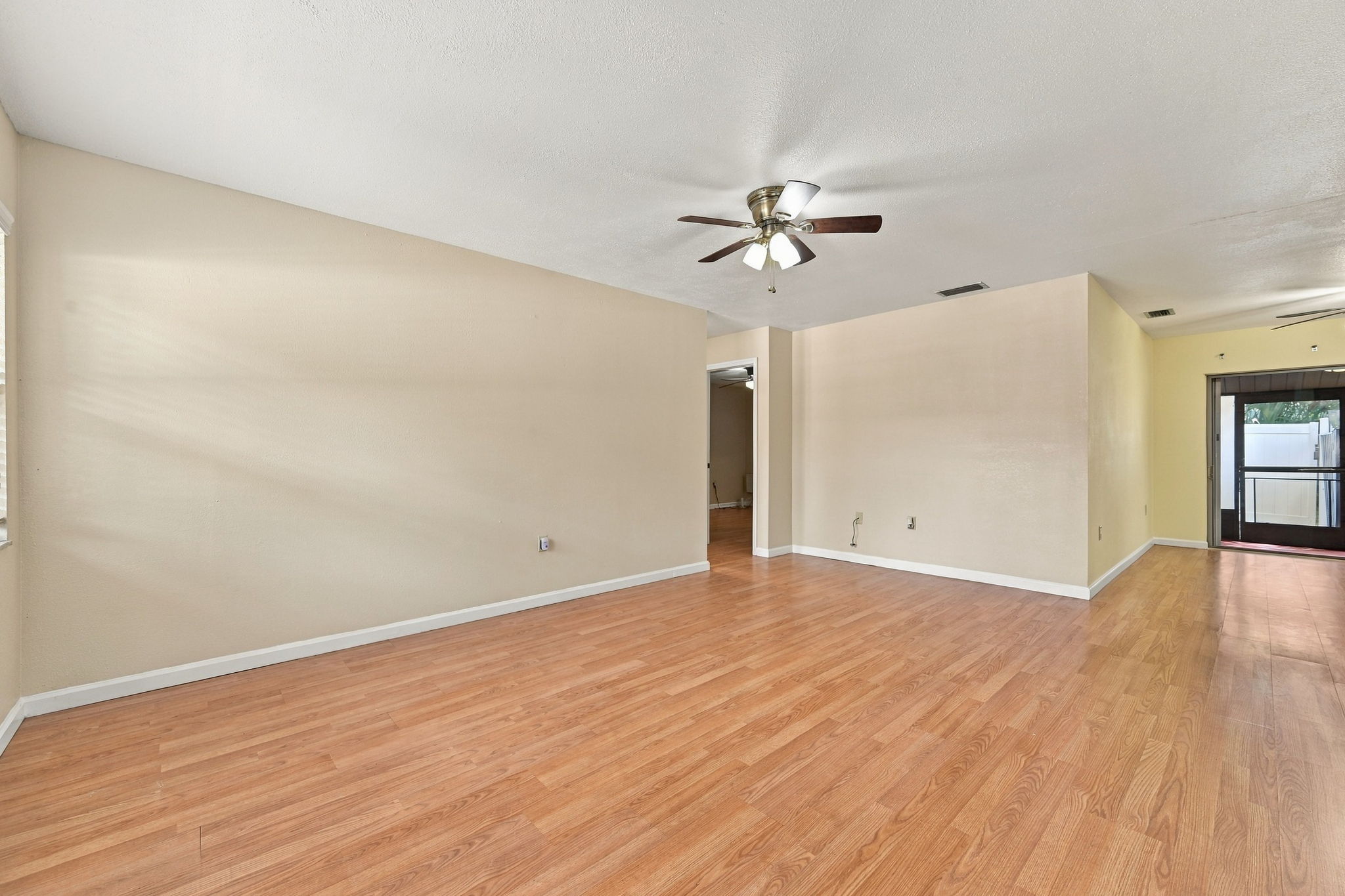Living Room2