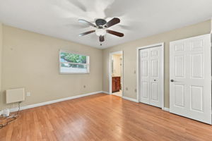 Primary Bedroom1b