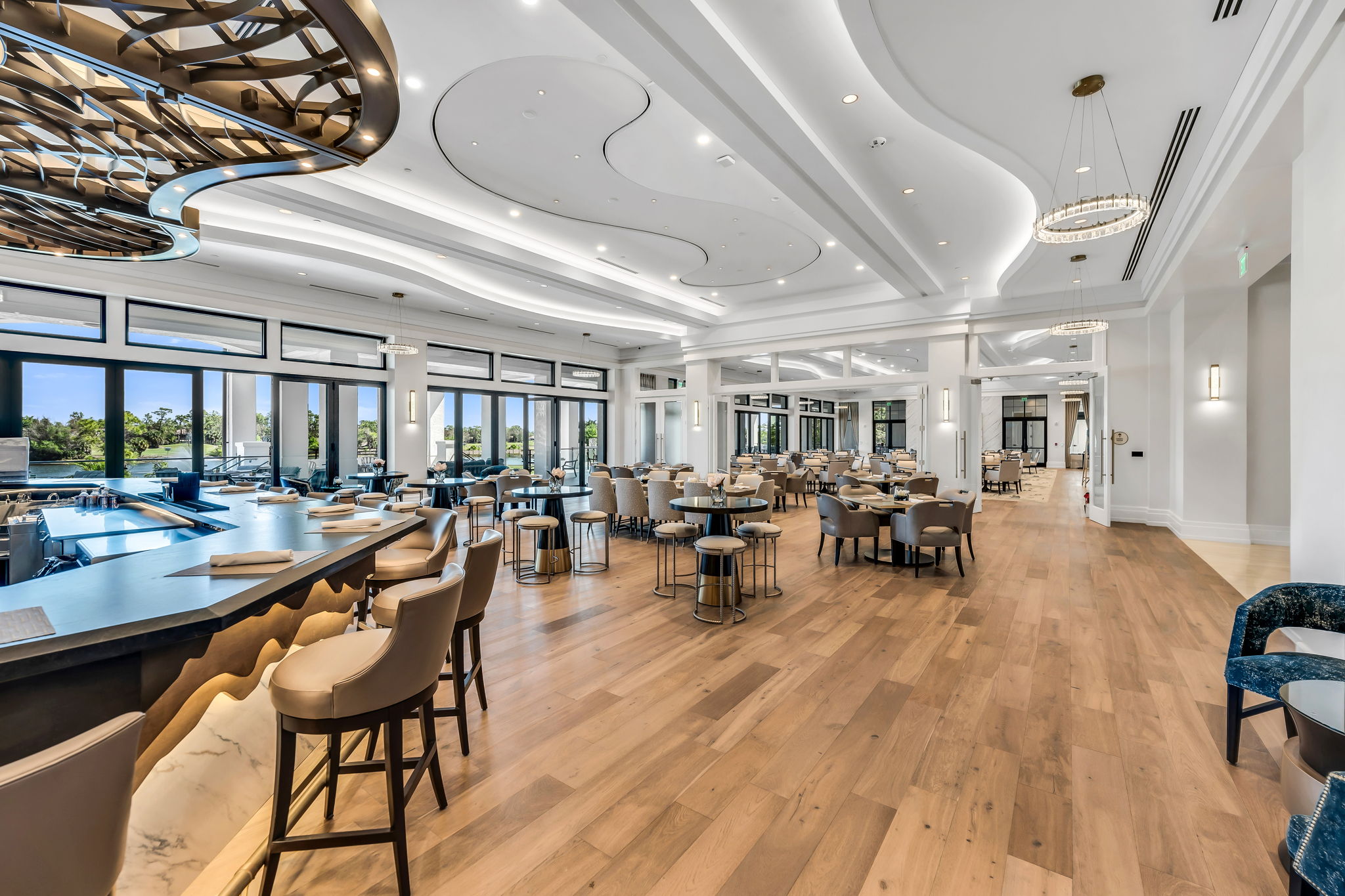 Clubhouse Bar and Dining