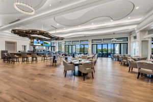 Clubhouse Bar and Dining